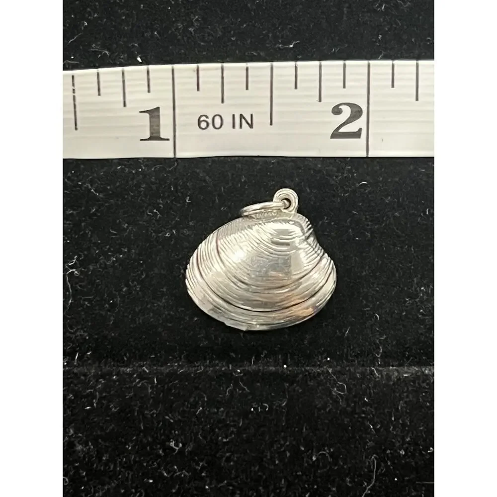 Unbranded final jewelry carefully